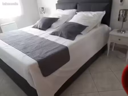 chambre indiv.12 m²+3pièces communes tt confort (f4 -65 m²) maison & propriété 7kms carcas