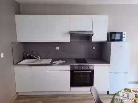 joli studio meuble