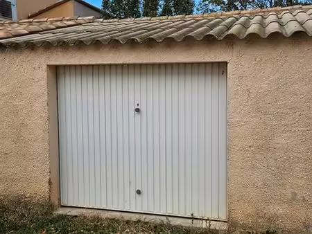 garage a néfiach 25m2