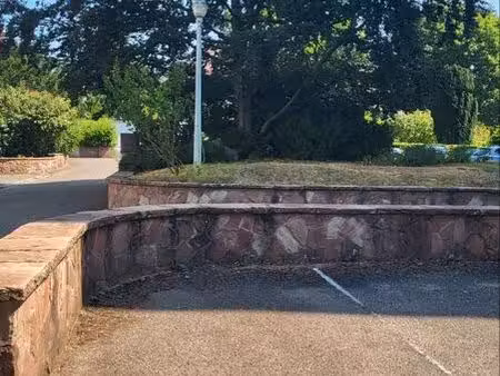 place de parking à louer