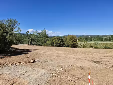 vente terrain 1523 m² à carces (83570)  165 000 €