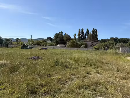 vente terrain 500 m² à gignac-la-nerthe (13180)  235 000 €