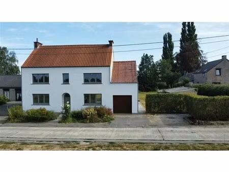 maison à louer avec garage et jardin   walhain (vbe54208)