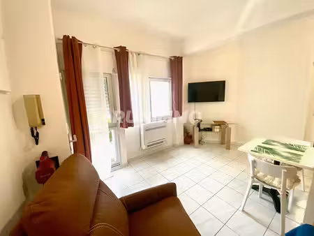 location meublée appartement 1 pièce 21.74 m² à saint-denis (97400)  688 €