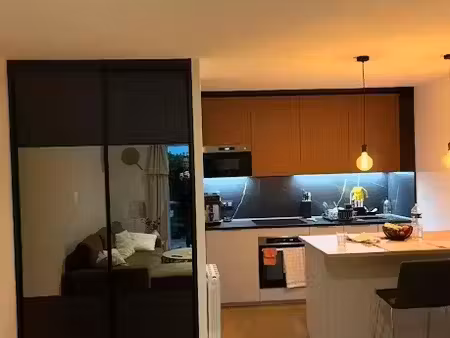 location meublée appartement 2 pièces 44 m² à pessac (33600)  980 €