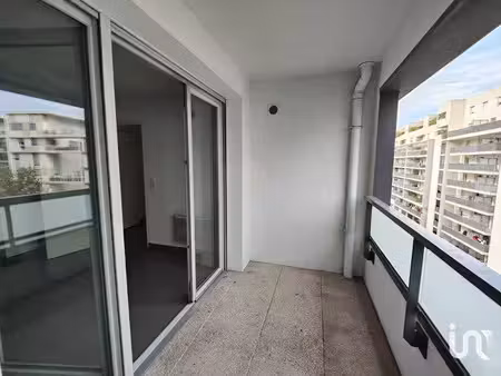 location appartement 3 pièces 50 m² à marseille 3ème (13003)  1 020 €