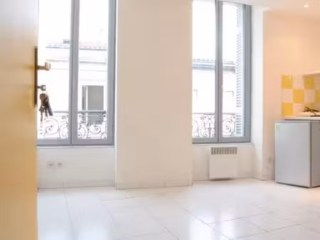 location appartement 1 pièce à bordeaux (33000)  475 €