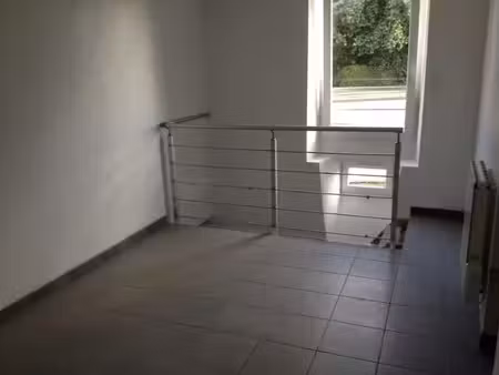 location appartement 1 pièce 50 m² à brest (29200)  540 €