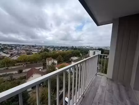 location appartement 3 pièces 67 m² à limoges (87000)  630 €