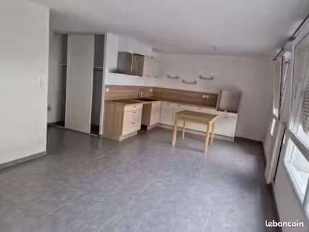 appartement f2 49m² amiens sud-ouest