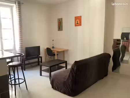 duplex à 50m du lycée daudet