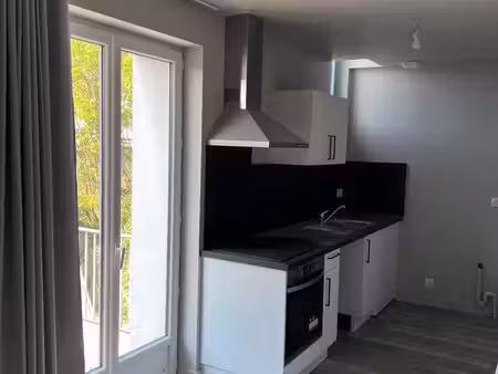 t3 59m2 rénové centre ville