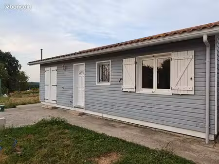 à louer pavillon en bois