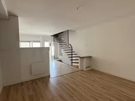 maison centre-ville 115m2 + garage 80m2 et terrasse