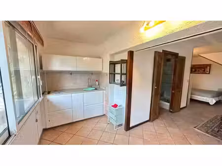 location meublée appartement 1 pièce 30.54 m² à la valette-du-var (83160)  560 €