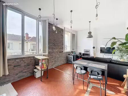 appartement 2 pièces 50 m²