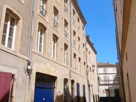 f2 - 48m2 - metz centre