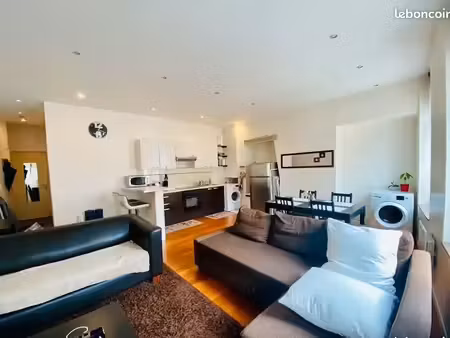 appartement meublé deux pièces hyper centre ville