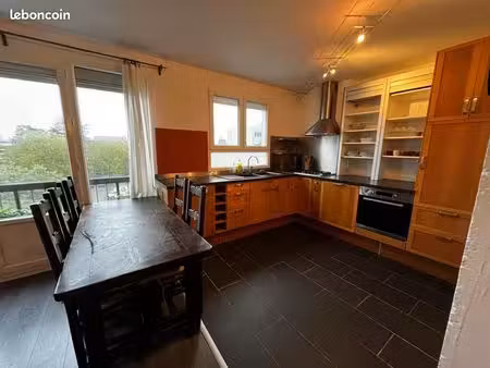 à louer – appartement meublé 66m² avec balcons  cave et parking – nantes (44100)