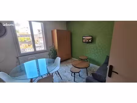 studio meublé 30m2 aix centre