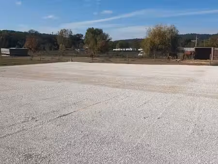 parking pour bateaux ou véhicules