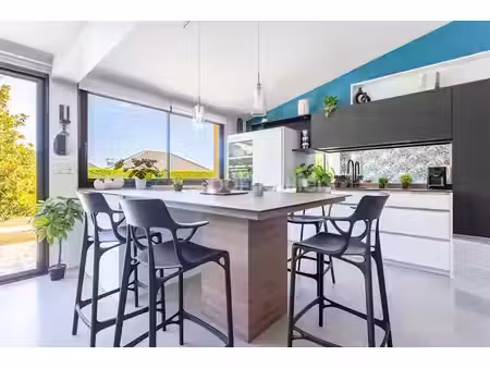 vente maison 7 pièces 218 m² à blanzat (63112)  439 900 €