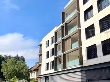 t2 45m2 + garage - bron - résidence sécurisée