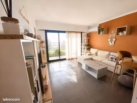 coup de cœur – 2 pièces 31 m² avec terrasse 11 m²  parking et cave – mougins-le-haut