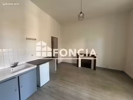 local commercial 29 m²