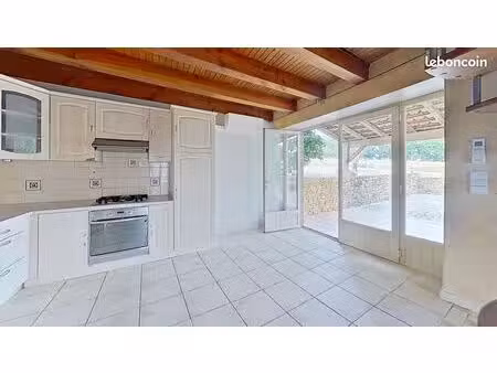 location maison de campagne -40 m2 -46 700 duravel