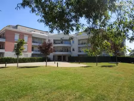appartement t3 dans résidence privée