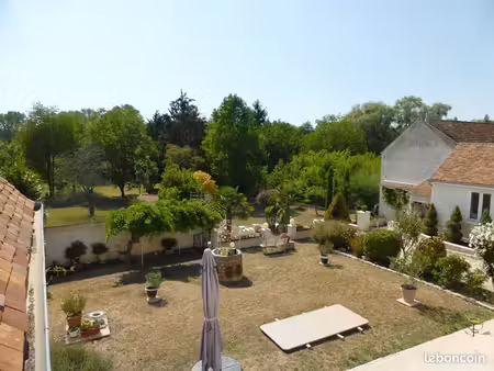 exceptionnelle longere de 7 pièces