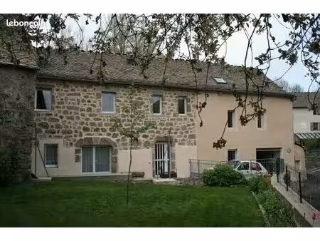 lozère : loue 450 mensuel appartement de 80 m2
