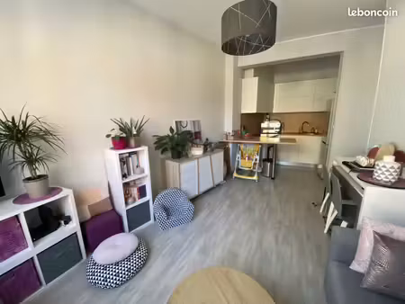 appartement 3 pièces 50 m²