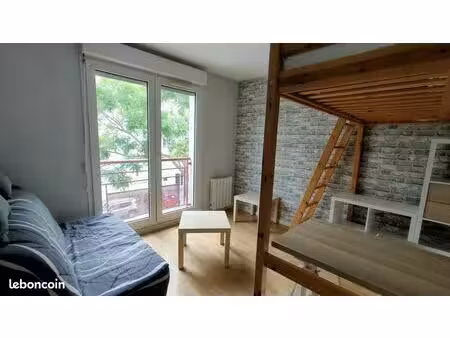 studio 23 m² sans vis-à-vis proximité tram + parking privatif