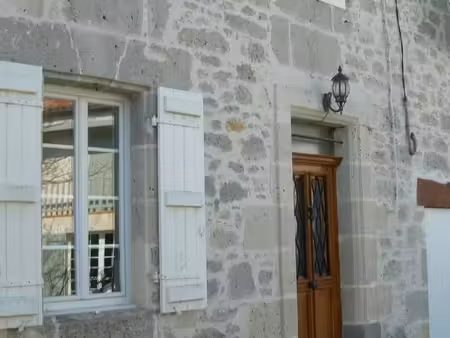superbe maison de pierres village