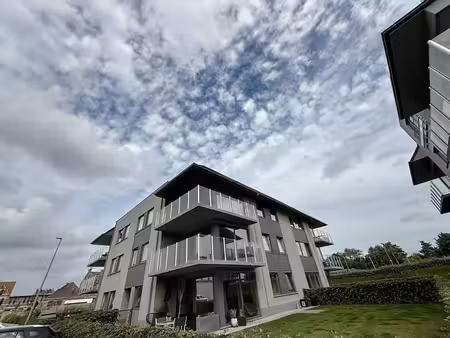 appartement de 2 chambres à louer à furnes