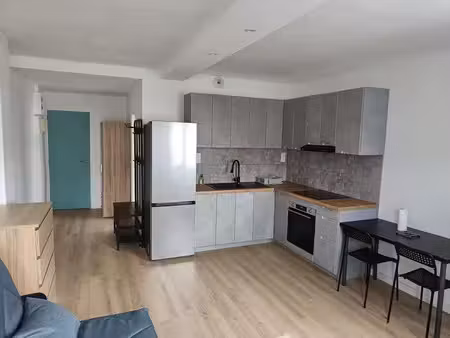location meublée appartement 1 pièce 30 m² à bagnolet (93170)  945 €