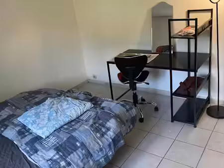 location meublée appartement 1 pièce 25 m² à chennevieres-sur-marne (94430)  705 €