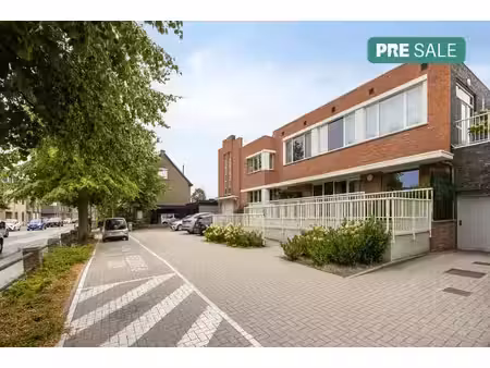 superbe appartement prêt à emménager à vendre à meer !