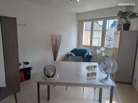 bureau 21m2 gare angers