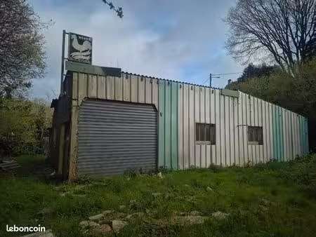 vends hangar 225m²