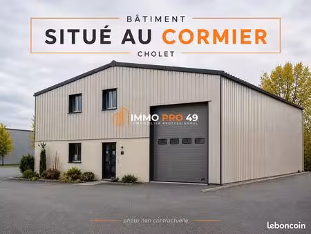 local 359 m² cholet