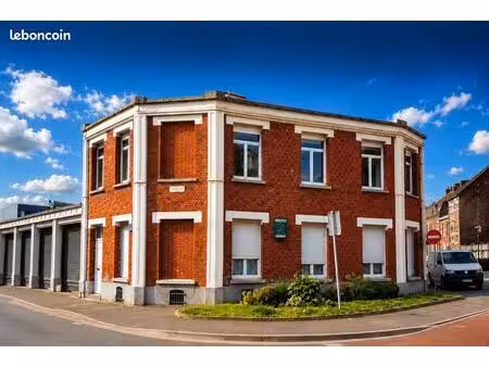 maison 7 pièces 180 m²