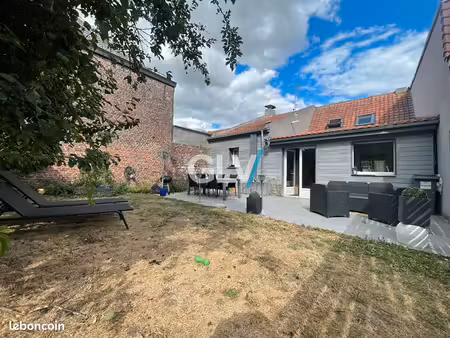 maison 3 pièces 82 m²
