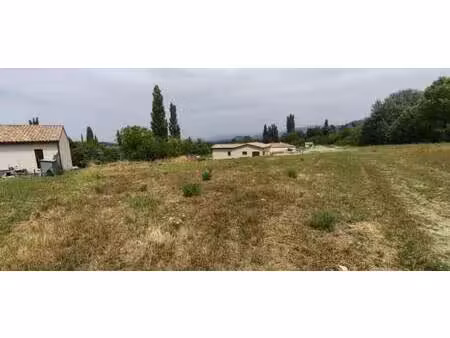terrain constructible viabilisé à vendre