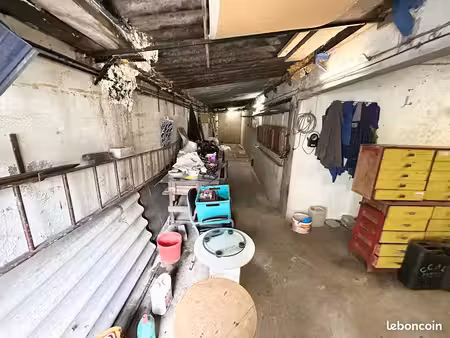 garage / depot de 45 m2