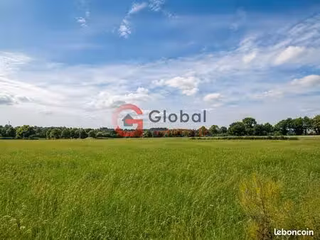 terrain 12204 m² les loges-marchis