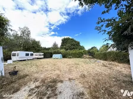 terrain 675 m² reminiac
