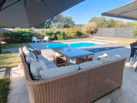 maison recente avec piscine